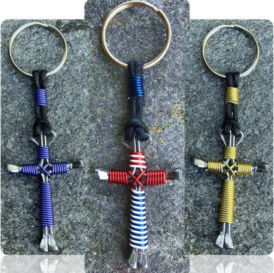 JJ's Crosses Key Chain Clip with Handcuff Charm ~ Black/Blue Horseshoe Nail Cross (Great for Policeman)