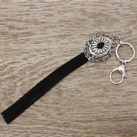 CONCHO SILVER/BLACK KEY CHAIN WESTERN ACCESSORY WITH TASSEL