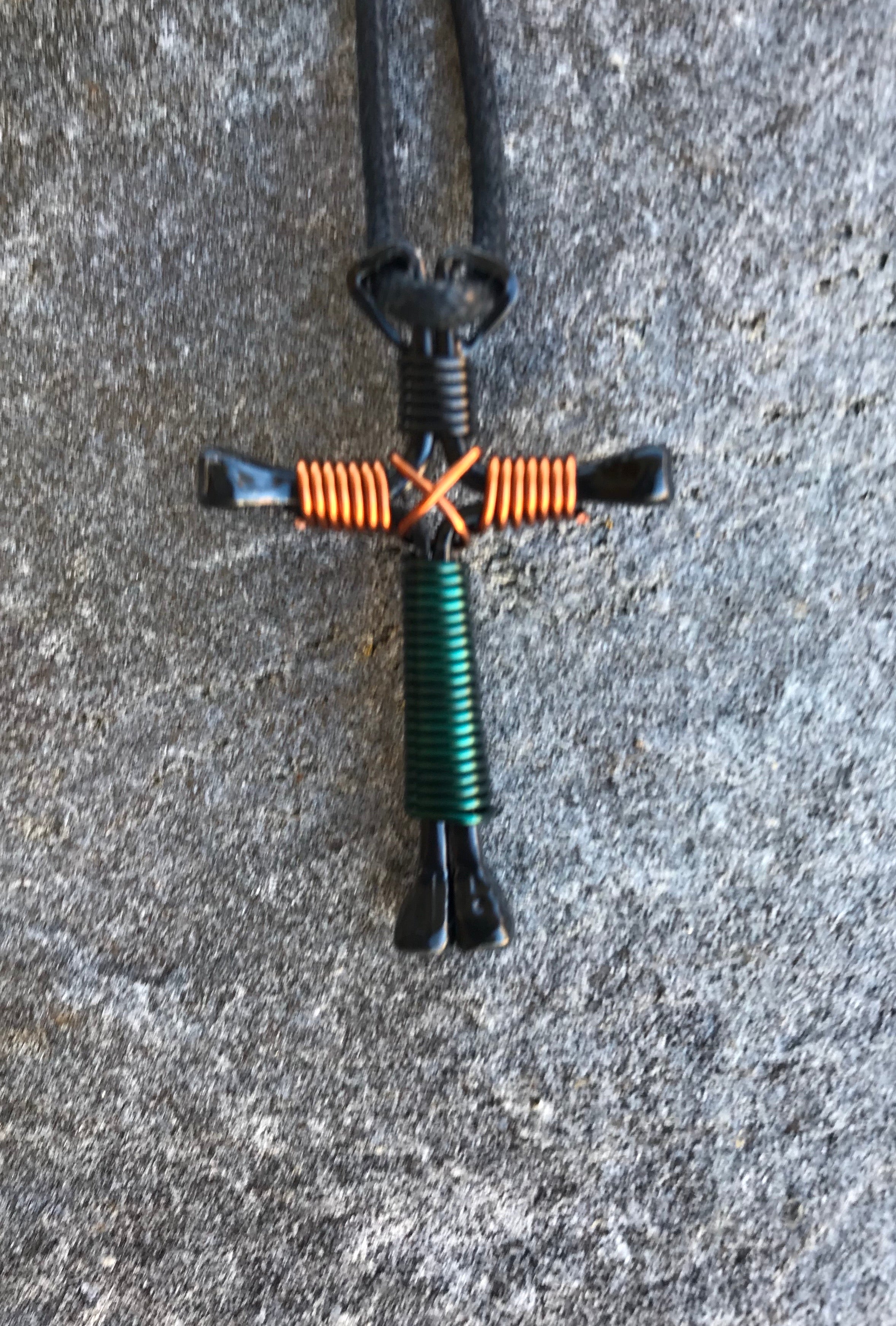 Men's Camo Horseshoe Nail Cross Necklace With Black Nails