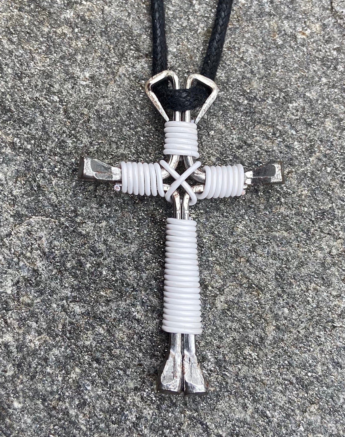 Silver Horseshoe Nail Cross Keychain – JJ's Crosses