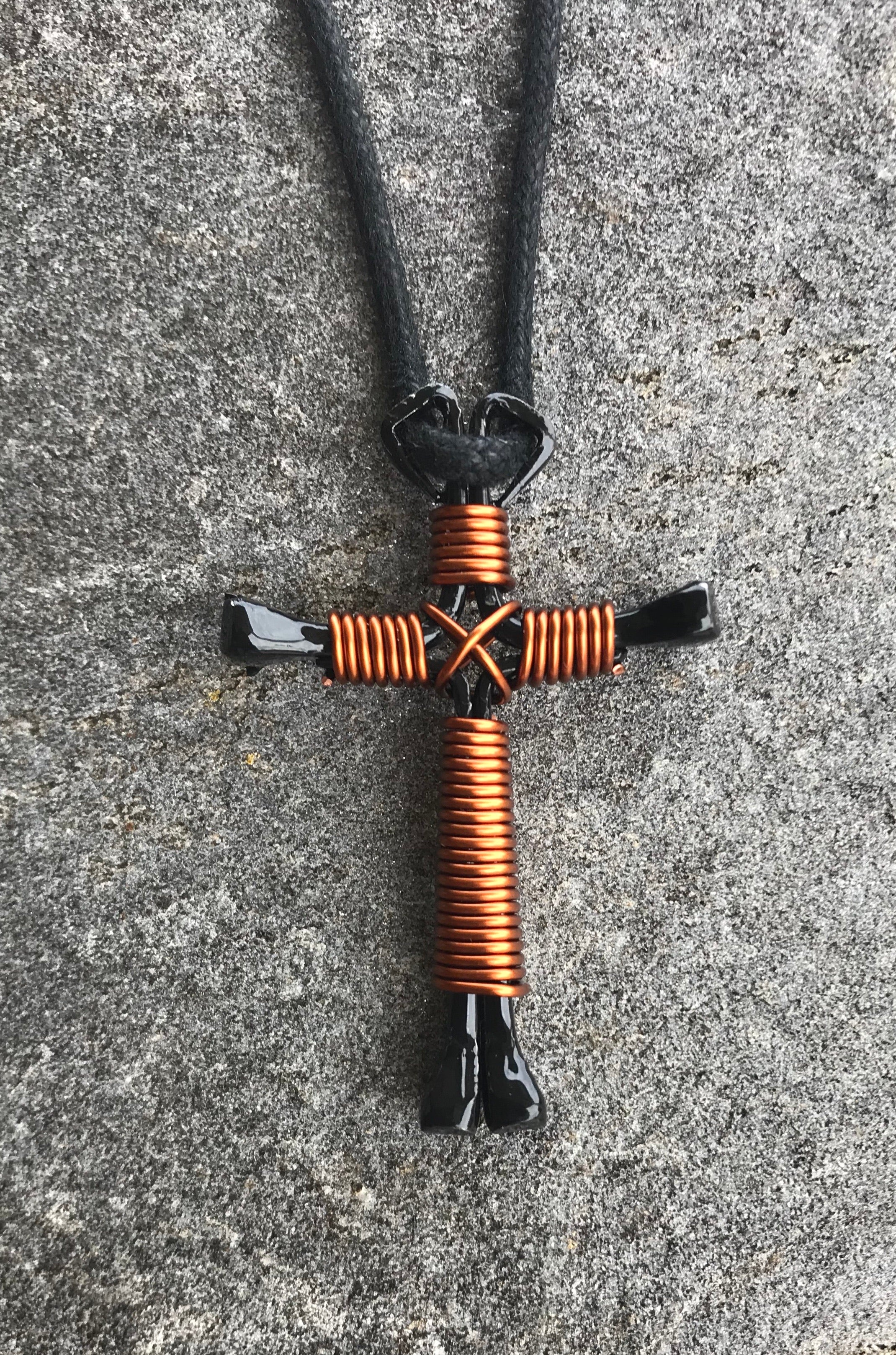 Men's Brown Horseshoe Nail Cross Necklace With Black Nails – JJ's